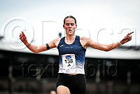 Grace Molloy_9492.jpg